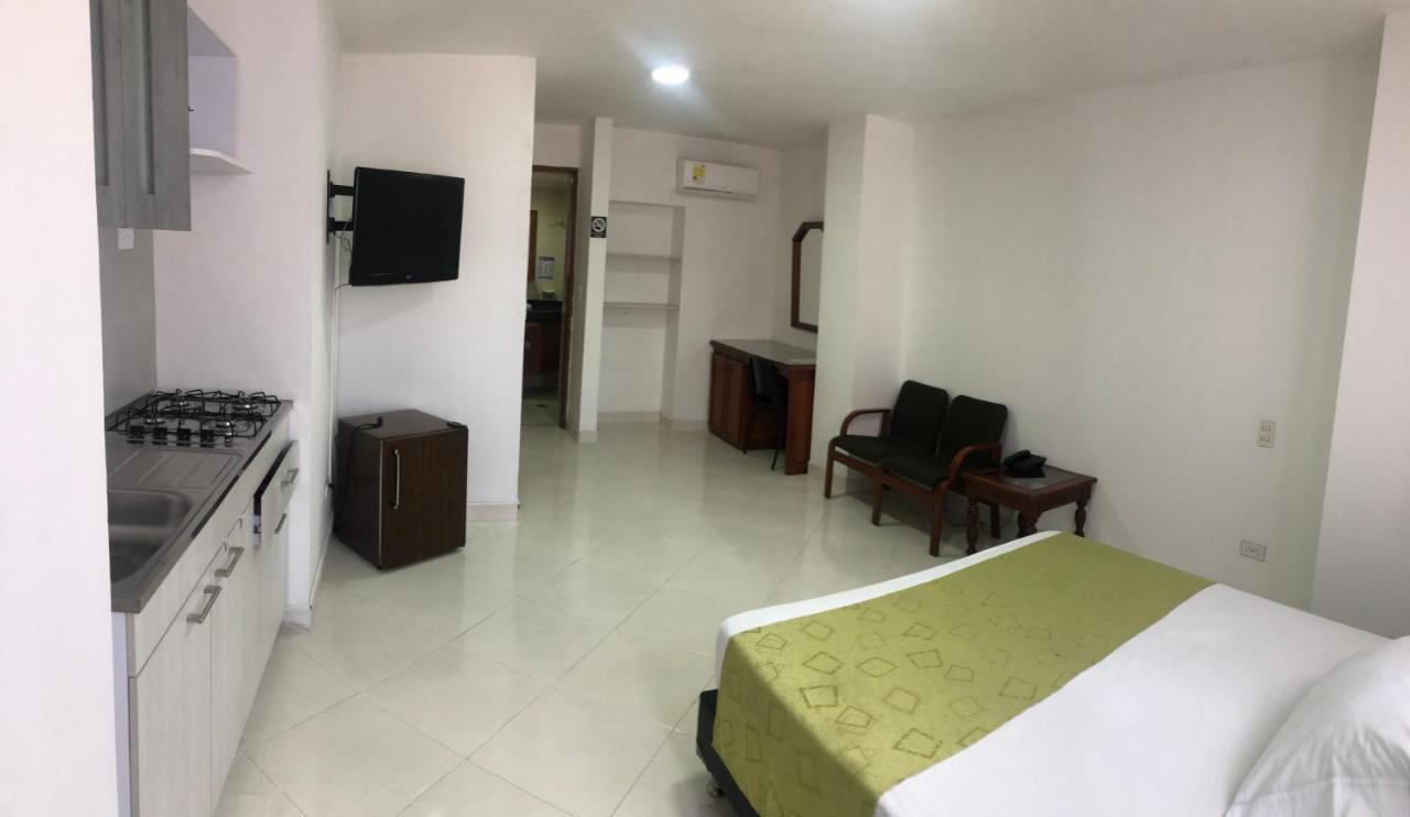 Hotel Florida Inn Медельин Экстерьер фото