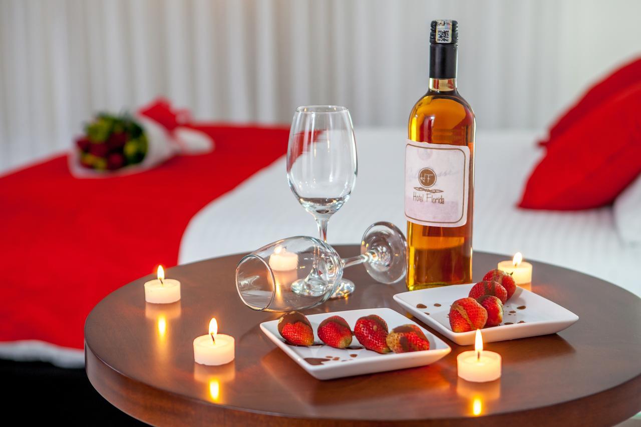 Hotel Florida Inn Медельин Экстерьер фото