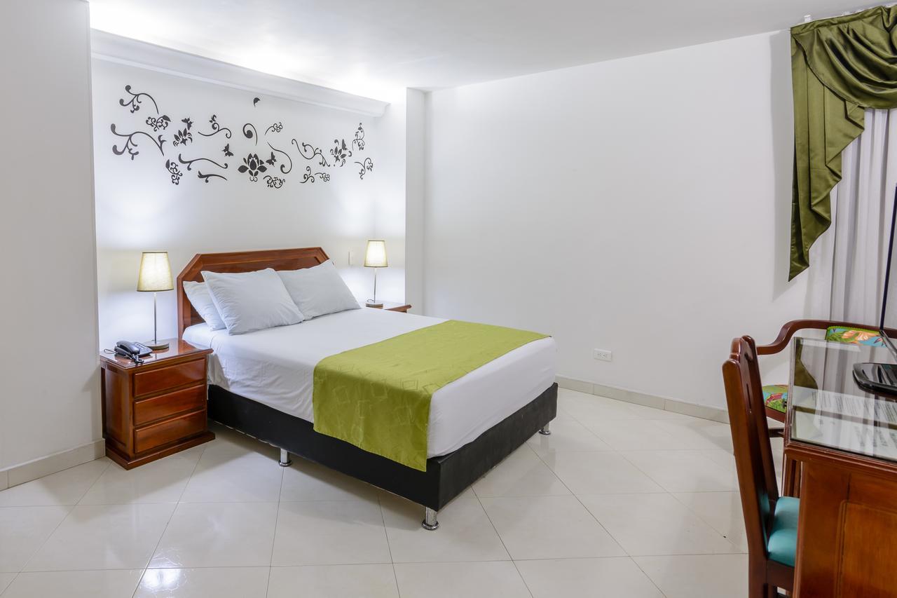 Hotel Florida Inn Медельин Экстерьер фото