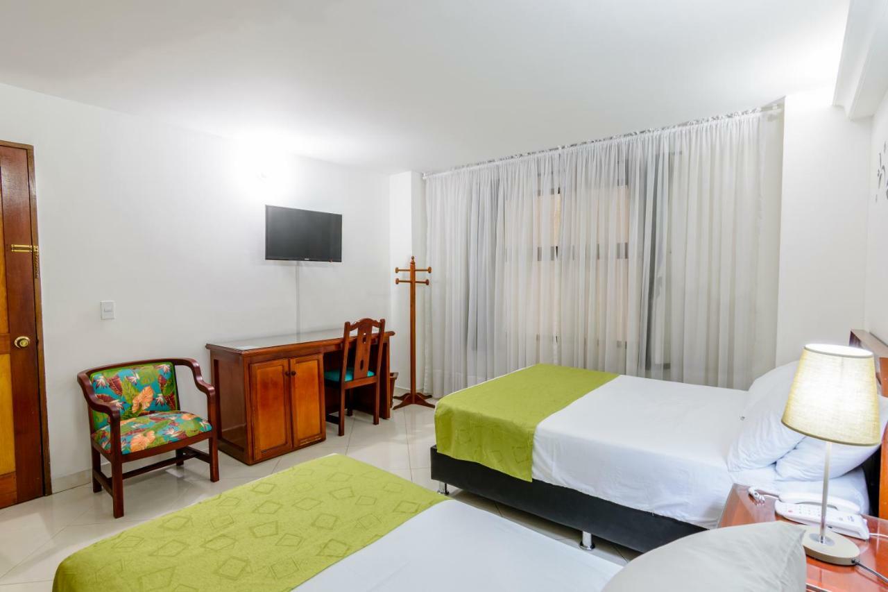 Hotel Florida Inn Медельин Экстерьер фото